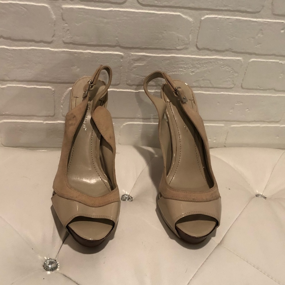 BCBG slingback heels